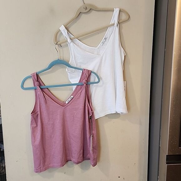 2 top knotted tank top bundle small crop NWT - Picture 1 of 4